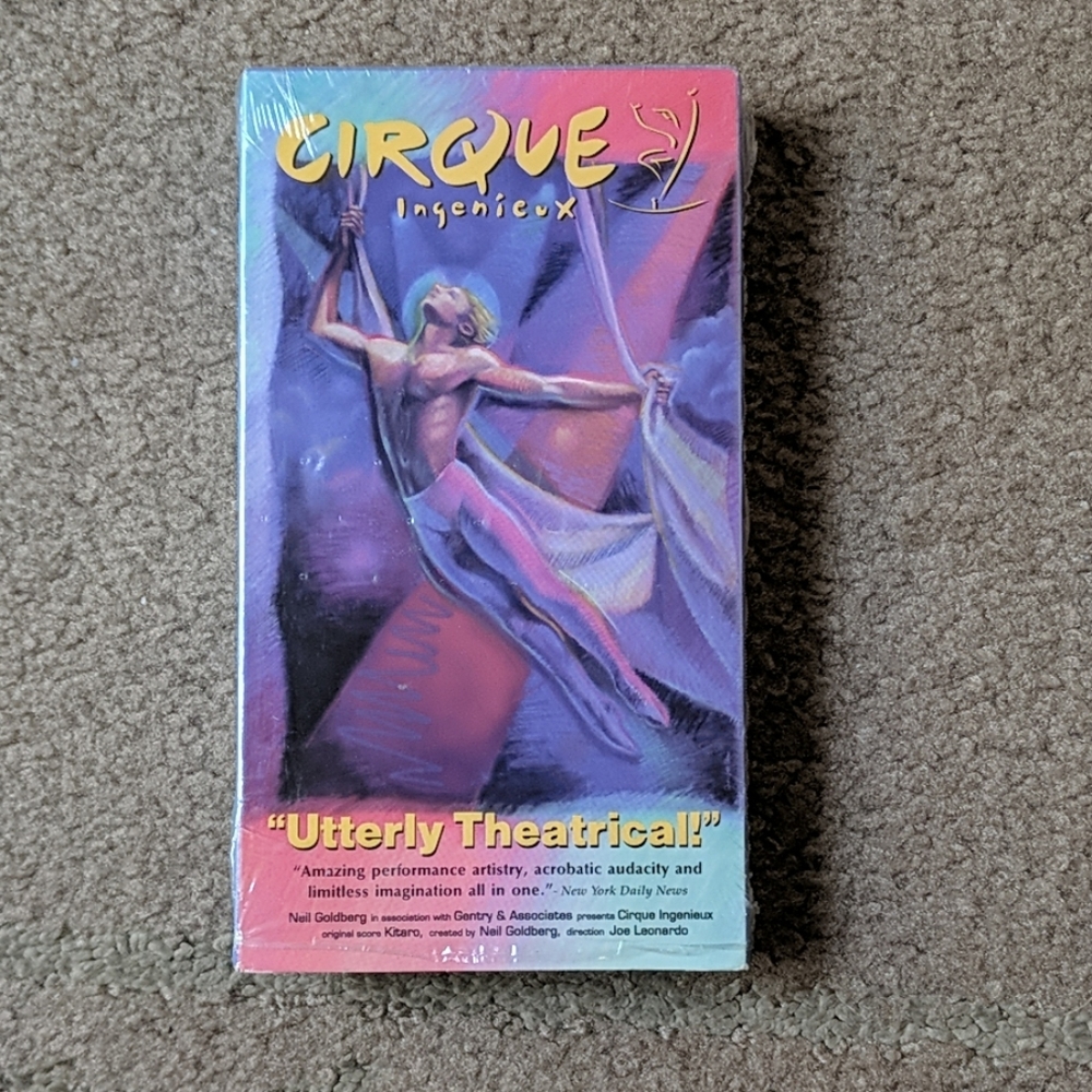 ☘️ (3/$15) VHS CIRQUE INGENIEUX